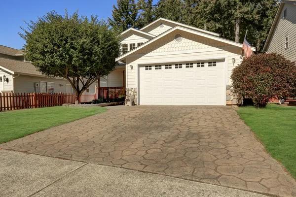 Top Rated Garage Door Supplier in Sanford for Durable Doors